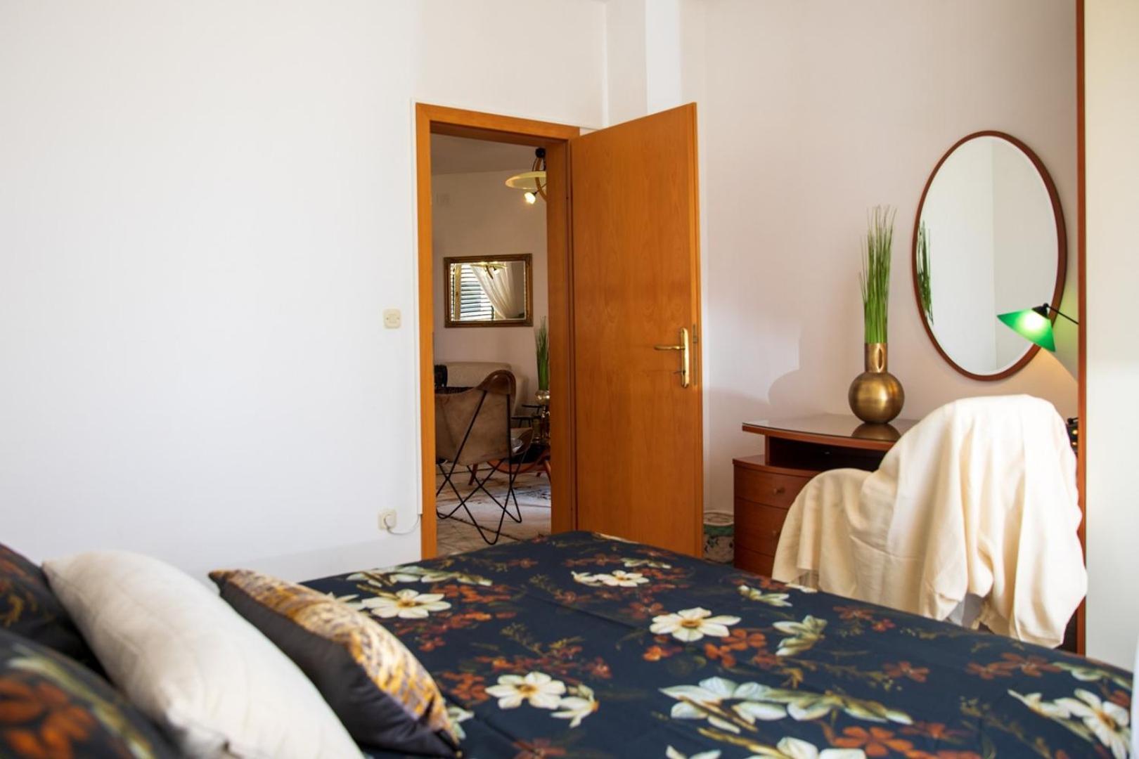 Villa Mareonda - Apartments Sussurro Rovinj Exteriör bild